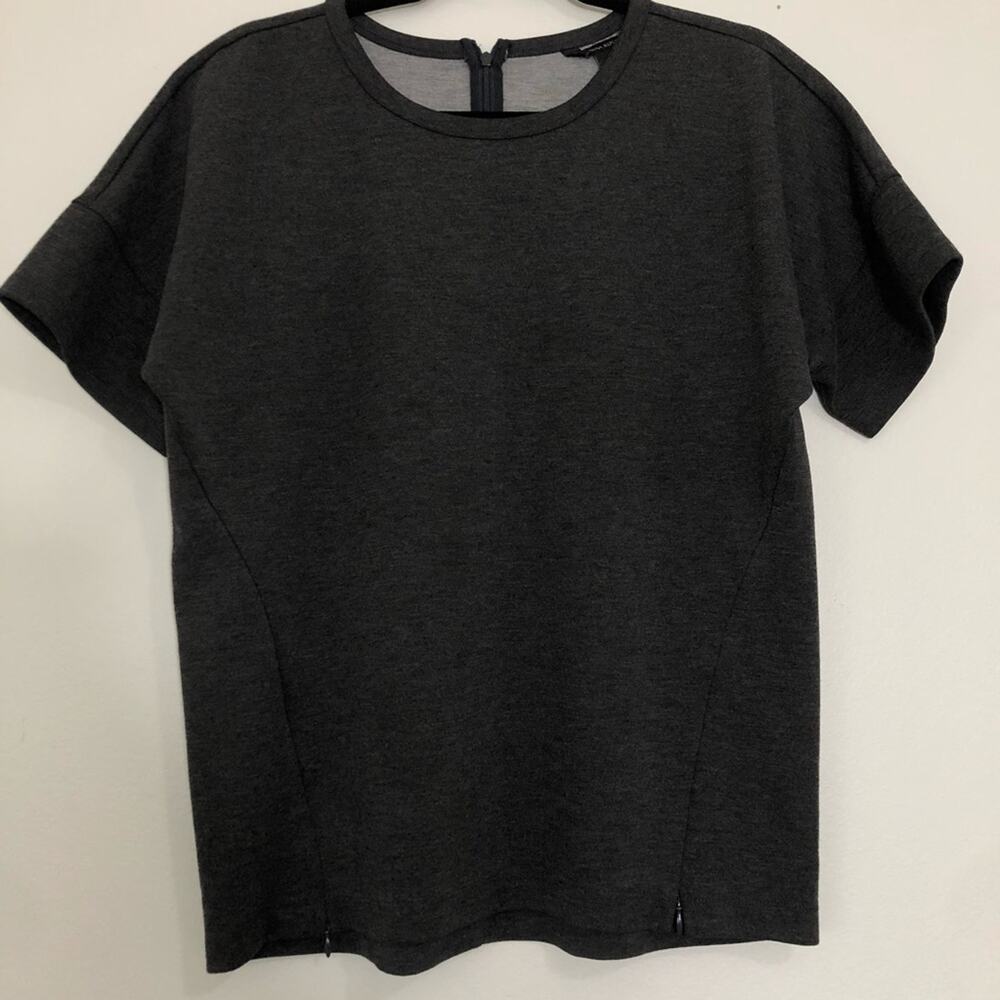 Banana Republic Front Side Zip Gray Top Size Small